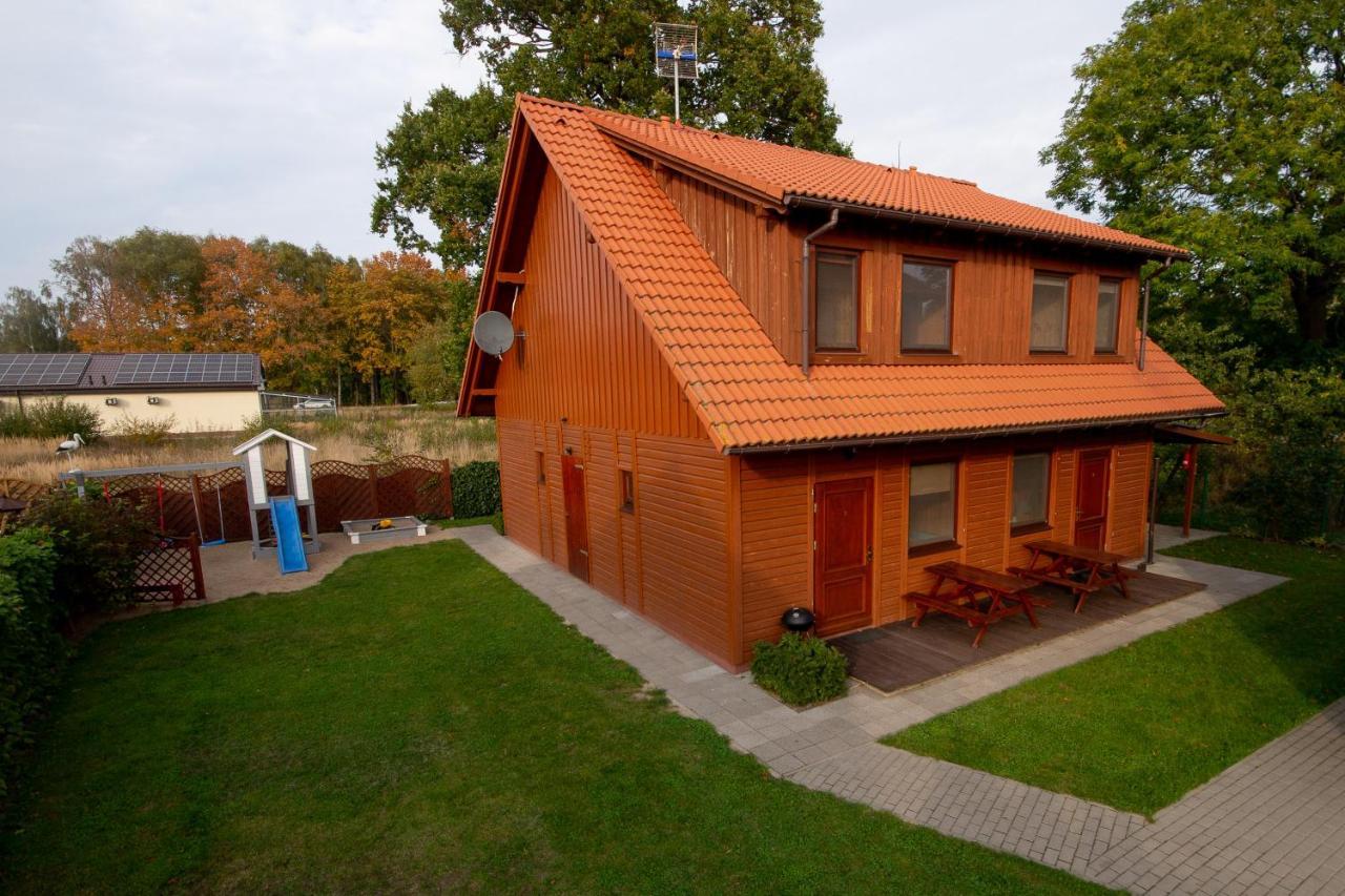 Apartamenty Rodzinne Lukecin Exterior photo